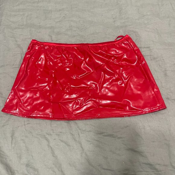 Red Latex Mini Skirt - Picture 1 of 4